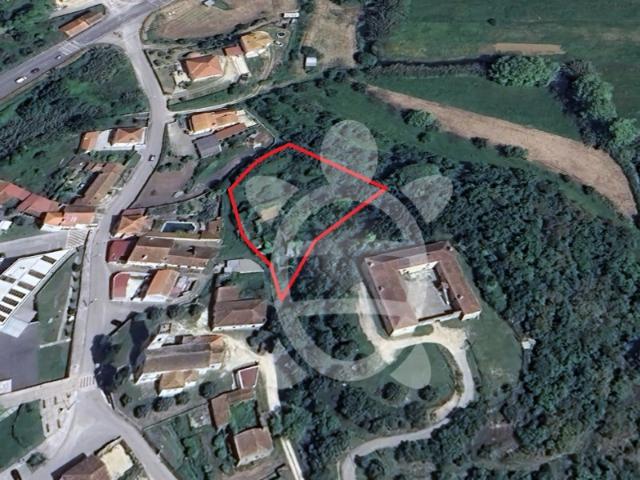 Terreno com viabilidade de construção em Condeixa