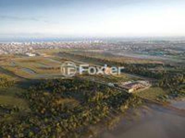 Terreno em Condomínio, 478 m², em Zona Nova