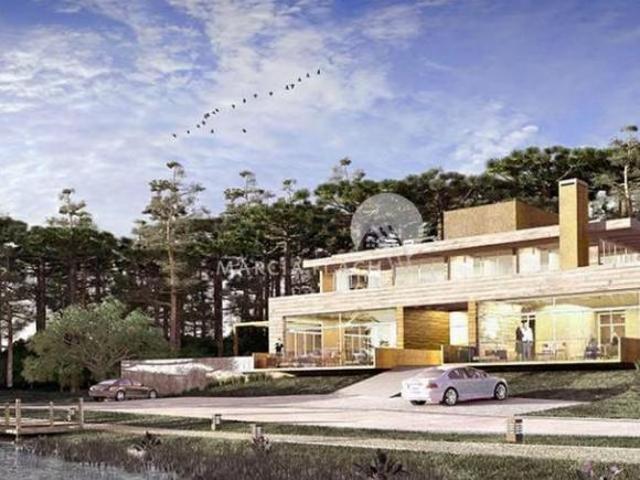 TERRENO EM CONDOMINIO