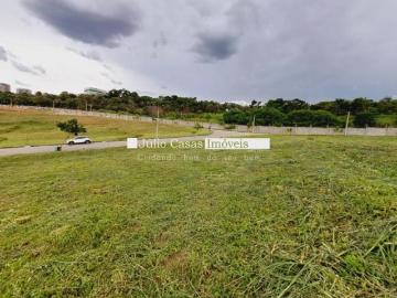 Terreno em condomínio a venda