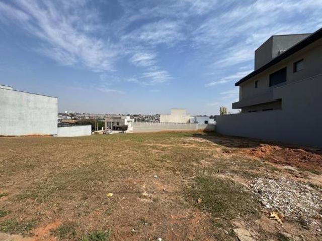 Terreno em condomínio à venda em Americana SP no Condomínio Phillipson Park com 450,00 m² de área
