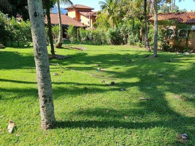 Terreno em condomínio a venda em Ilhabela