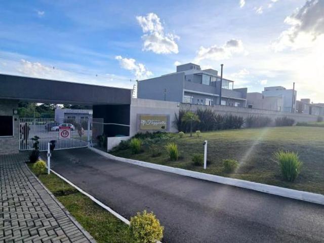TERRENO EM CONDOMÍNIO À VENDA MEDINDO 216,14 m²,