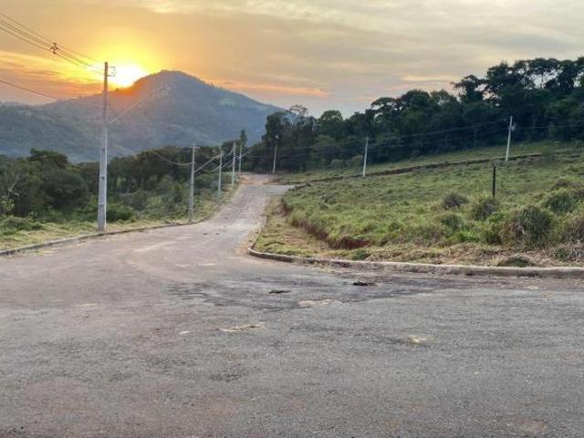 TERRENO EM CONDOMÍNIO DE MOEDA, VISTA MARAVILHOSA