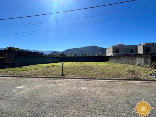 Terreno em Condomínio Fechado com 500 m², aterrado, murado, aceita carro ou imóvel !