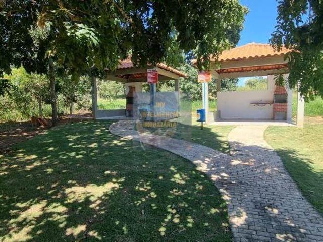 Terreno em Condomínio fechado com lazer no Corumbá