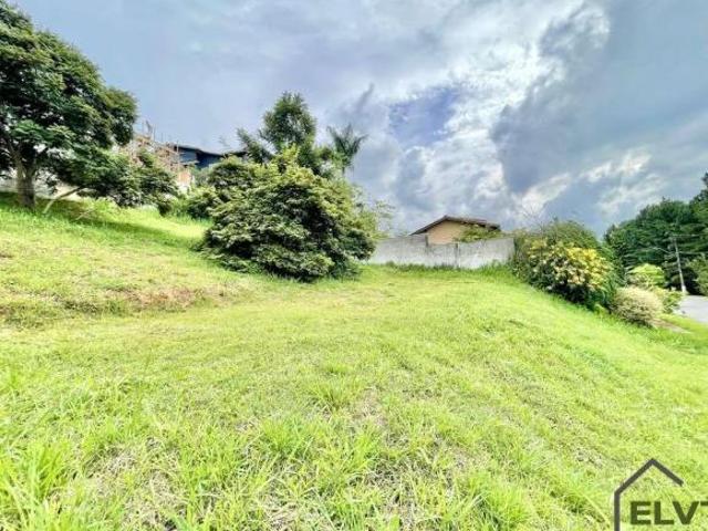 Terreno em Condomínio Fechado em Cotia | Village Los Angeles, 516m²