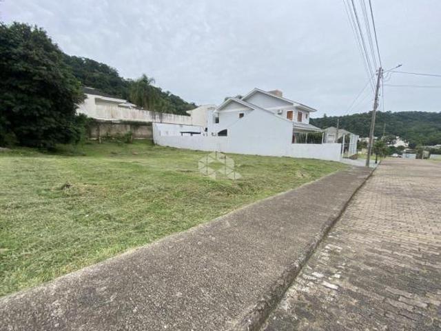 TERRENO EM CONDOMÍNIO FECHADO NO BAIRRO SANTO INÁCIO