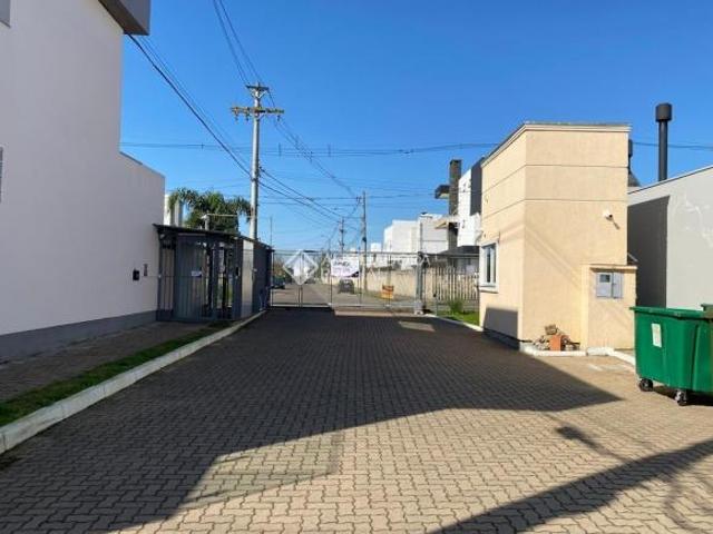 Terreno em condomínio medindo 207,54m²