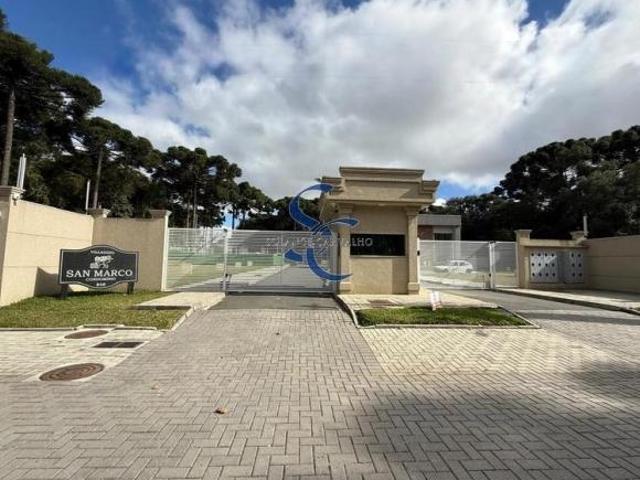 Terreno em condomínio no Umbará