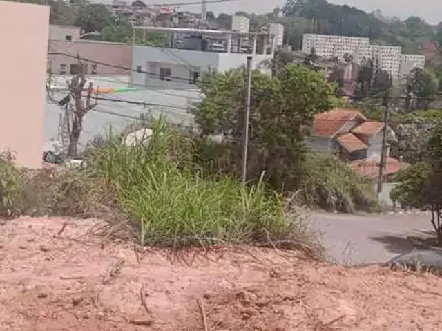 Terreno em Condomínio para Venda em Taboão da Serra/SP Morada dos Pássaros