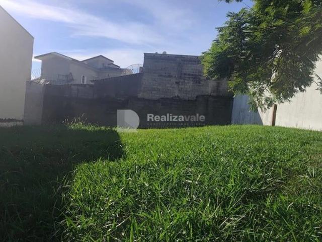 Terreno em Condomínio para Venda em Taubaté/SP Chácaras Reunidas Brasil