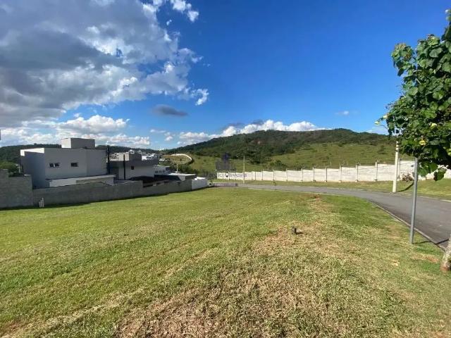 Terreno em Condomínio para Venda em Taubaté/SP Fazenda Casa Grande