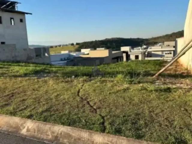 Terreno em Condomínio para Venda em Taubaté/SP Fazenda Casa Grande