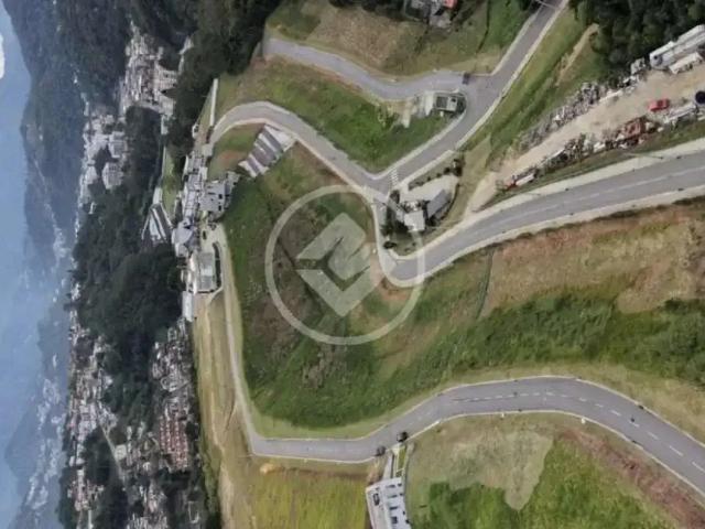 Terreno em Condomínio para Venda em Teresópolis/RJ Ermitage