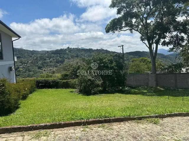 Terreno em Condomínio para Venda em Teresópolis/RJ Parque do Imbui