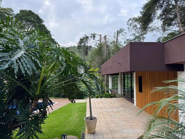 Terreno em Condomínio para Venda em Teresópolis/RJ Posse
