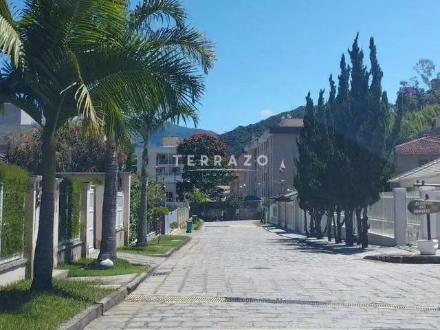 Terreno em Condomínio para Venda em Teresópolis/RJ Prata