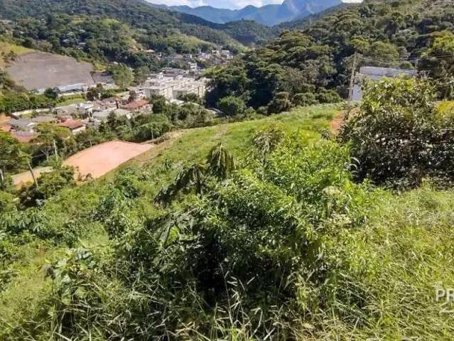 Terreno em Condomínio para Venda em Teresópolis/RJ Prata