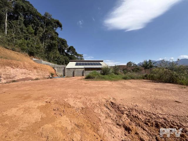 Terreno em Condomínio para Venda em Teresópolis/RJ Prata