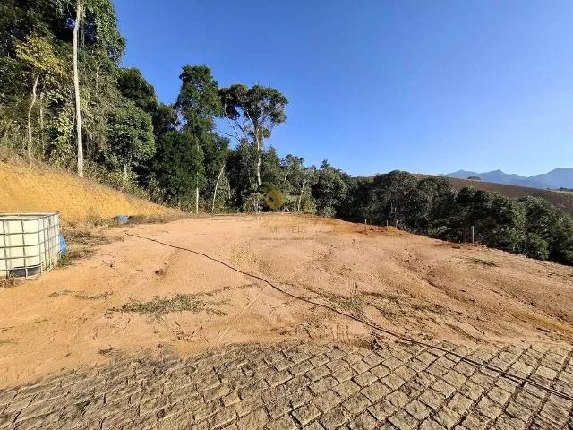 Terreno em Condomínio para Venda em Teresópolis/RJ Prata