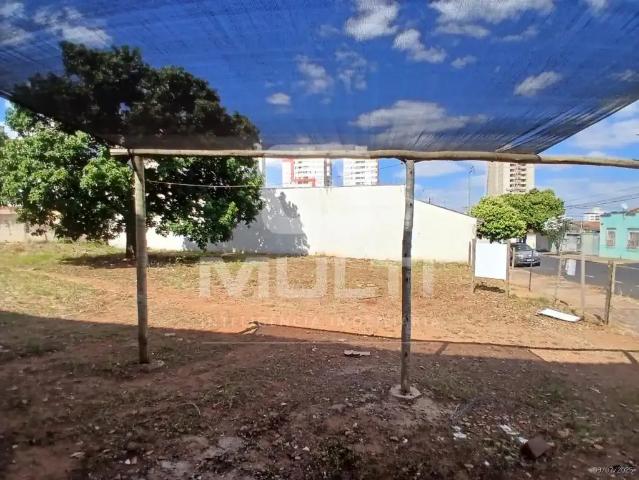 Terreno em Condomínio para Venda em Uberlândia/MG Martins 1 Quartos