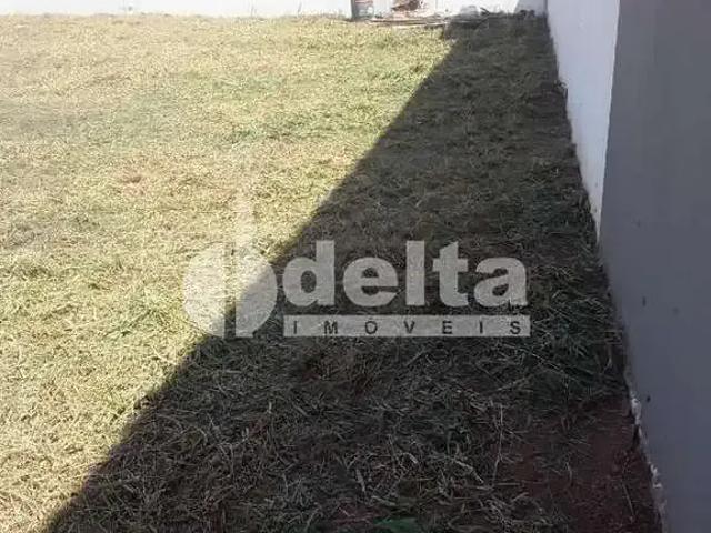 Terreno em Condomínio para Venda em Uberlândia/MG Nova Uberlândia