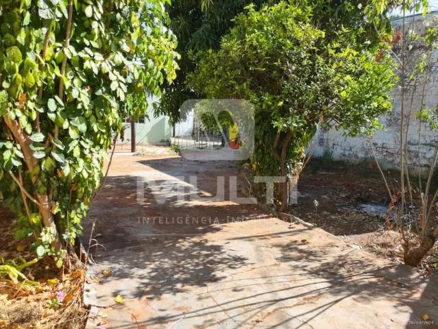 Terreno em Condomínio para Venda em Uberlândia/MG Tibery 1 Quartos