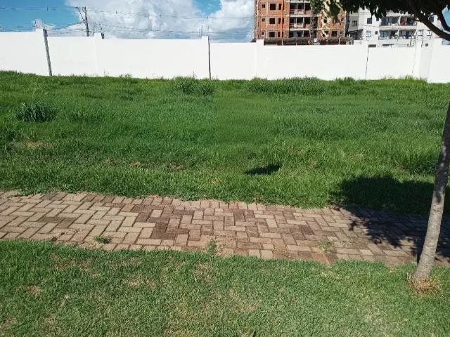 Terreno em Condomínio para Venda em Umuarama/PR Parque Residencial Interlagos II