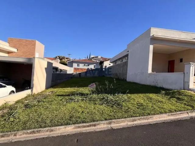 Terreno em Condomínio para Venda em Valinhos/SP Centro