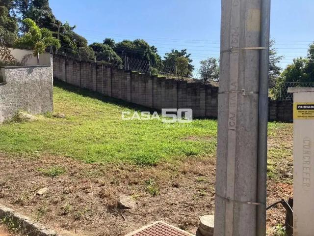Terreno em Condomínio para Venda em Valinhos/SP Chácaras Alpina
