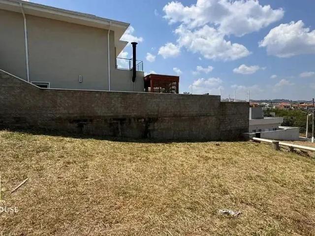 Terreno em Condomínio para Venda em Valinhos/SP Fazenda Santana