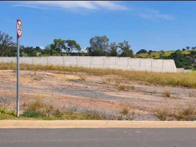 Terreno em Condomínio para Venda em Valinhos/SP Jardim Portugal
