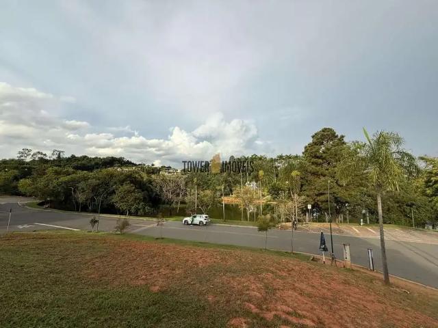 Terreno em Condomínio para Venda em Valinhos/SP Joapiranga