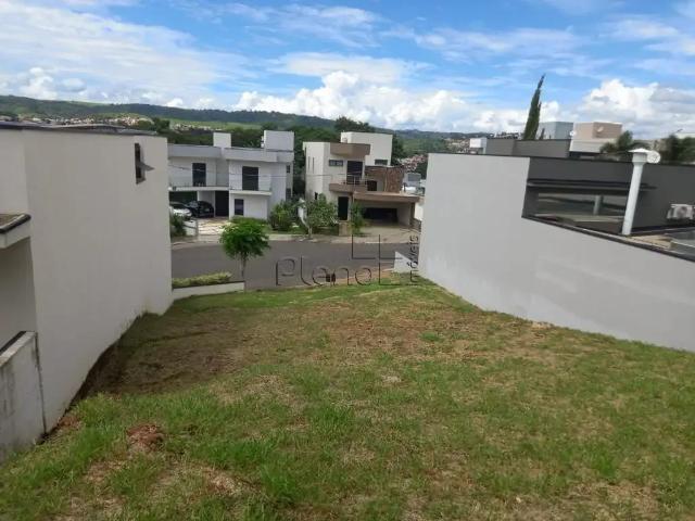Terreno em Condomínio para Venda em Valinhos/SP Lenheiro
