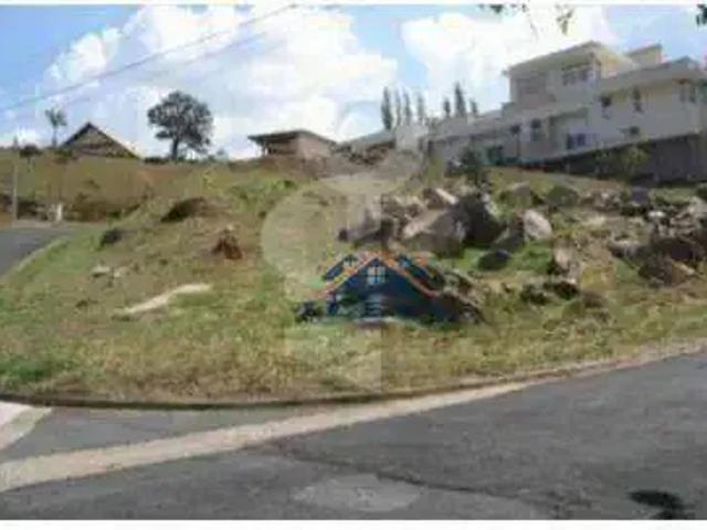 Terreno em Condomínio para Venda em Valinhos/SP Pinheiro