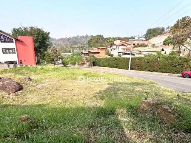 Terreno em Condomínio para Venda em Valinhos/SP Pinheiro