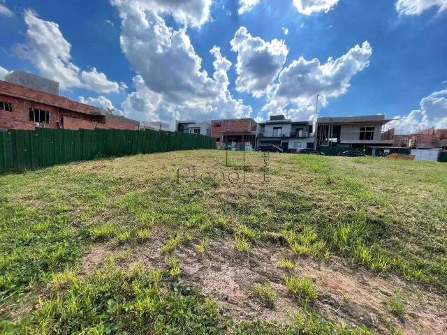 Terreno em Condomínio para Venda em Valinhos/SP Residencial Mont' Alcino