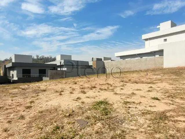 Terreno em Condomínio para Venda em Valinhos/SP Residencial Mont' Alcino
