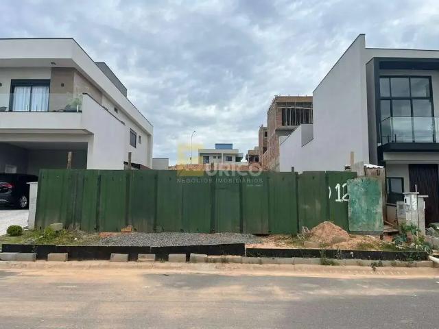 Terreno em Condomínio para Venda em Valinhos/SP Residencial Mont' Alcino