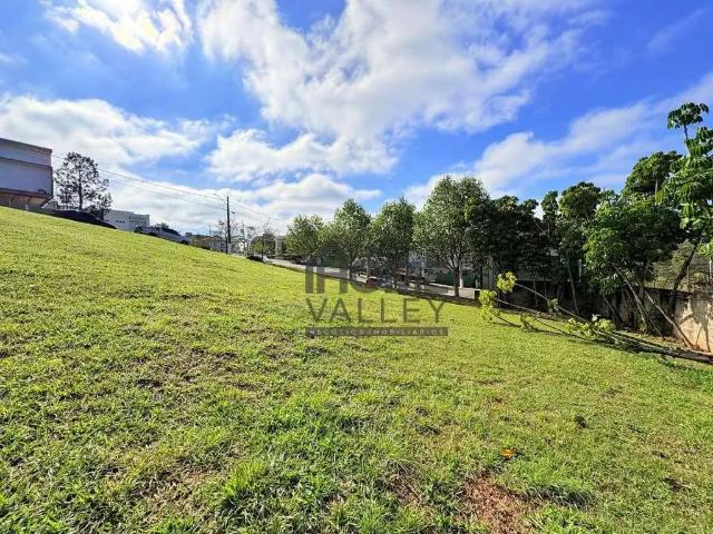 Terreno em Condomínio para Venda em Valinhos/SP Residencial Vila Lombarda