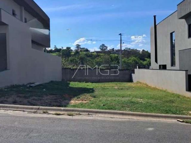 Terreno em Condomínio para Venda em Valinhos/SP Roncáglia