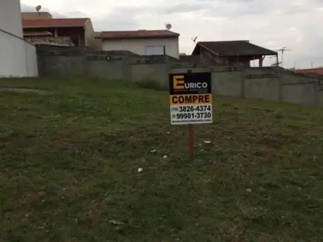 Terreno em Condomínio para Venda em Valinhos/SP Roncáglia