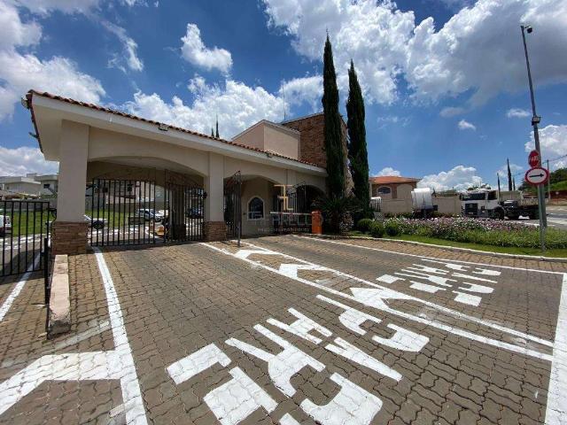 Terreno em Condomínio para Venda em Valinhos/SP Roncáglia
