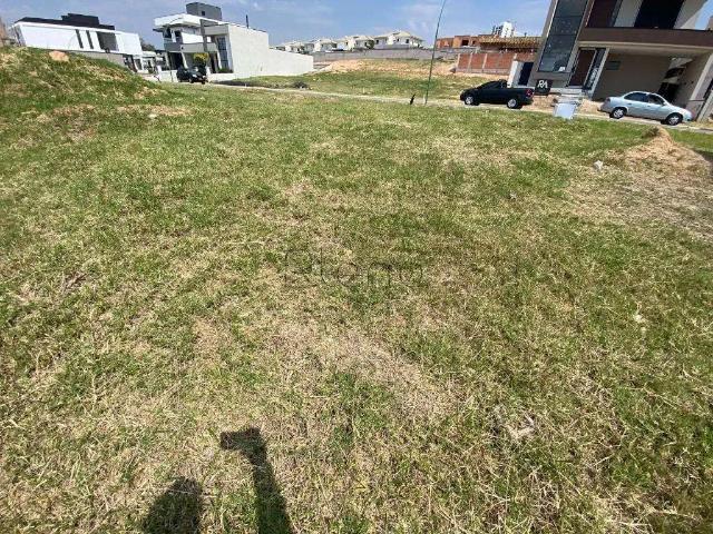 Terreno em Condomínio para Venda em Valinhos/SP Vila Capuava