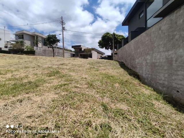 Terreno em Condomínio para Venda em Valinhos/SP Vila Sonia