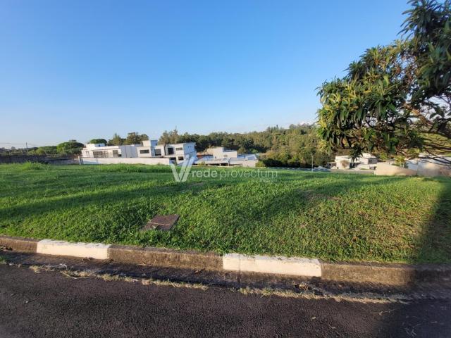 Terreno em Condomínio para Venda em Valinhos/SP Villa Lombarda