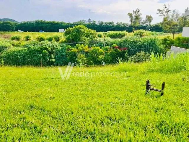 Terreno em Condomínio para Venda em Valinhos/SP Villa Lombarda