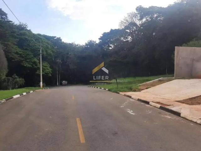 Terreno em Condomínio para Venda em Valinhos/SP Villa Lombarda