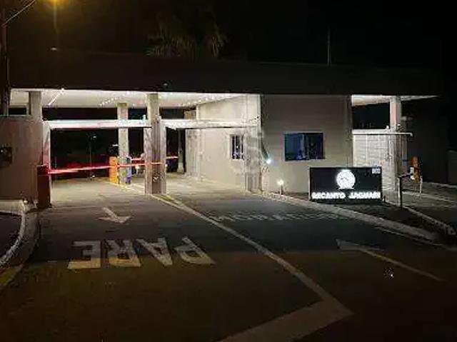 Terreno em Condomínio para Venda em Vargem/SP Centro
